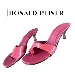 Donald J. Pliner Coral Pink Kitten Heel Italian sandals 8.5N patent leather NWOB
